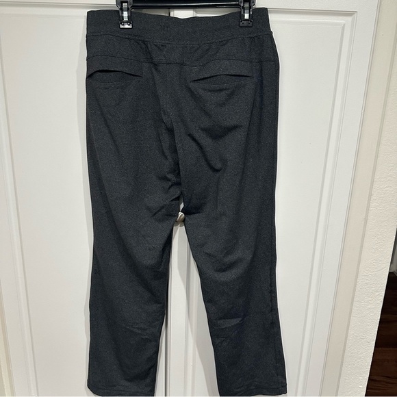 Lululemon Kung Fu Pants - Picture 6 of 8